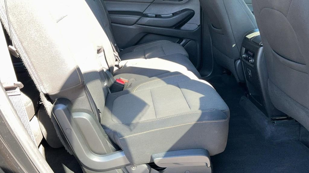 Used 2020 Chevrolet Traverse LS image 19