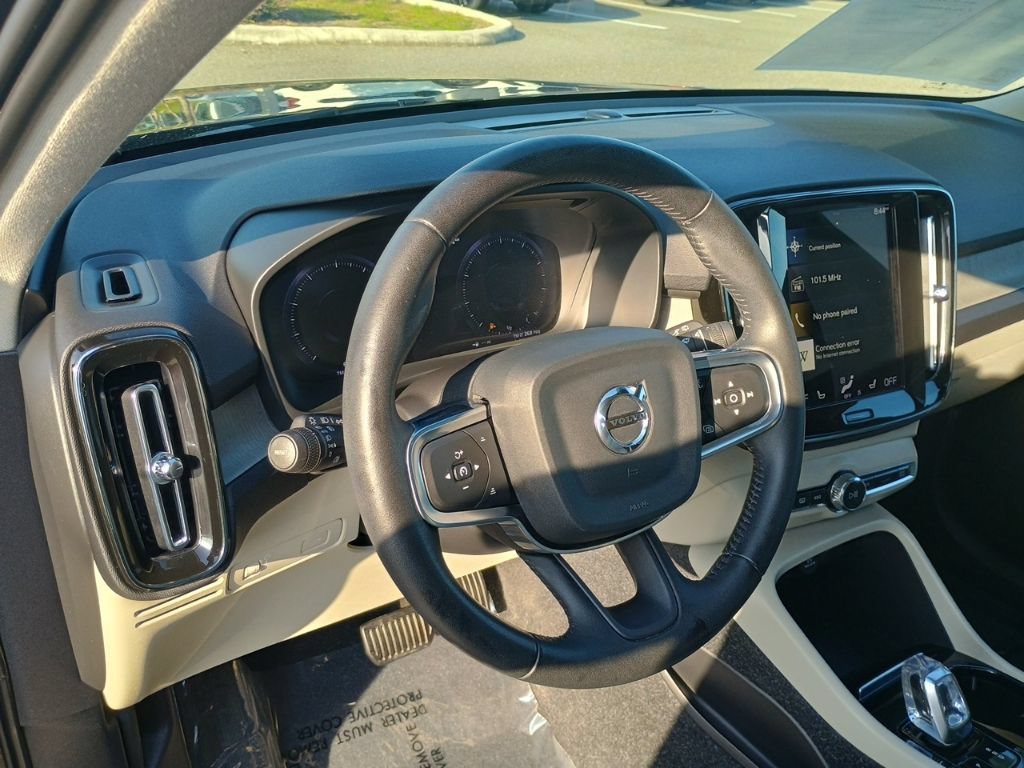 Used 2021 Volvo XC40 T5 Inscription w/ Advanced Package AWD/4WD image 12