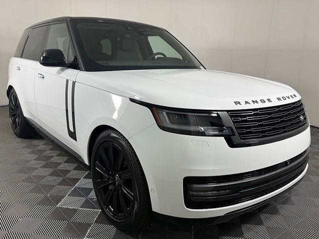 New 2025 Land Rover Range Rover SE image 10
