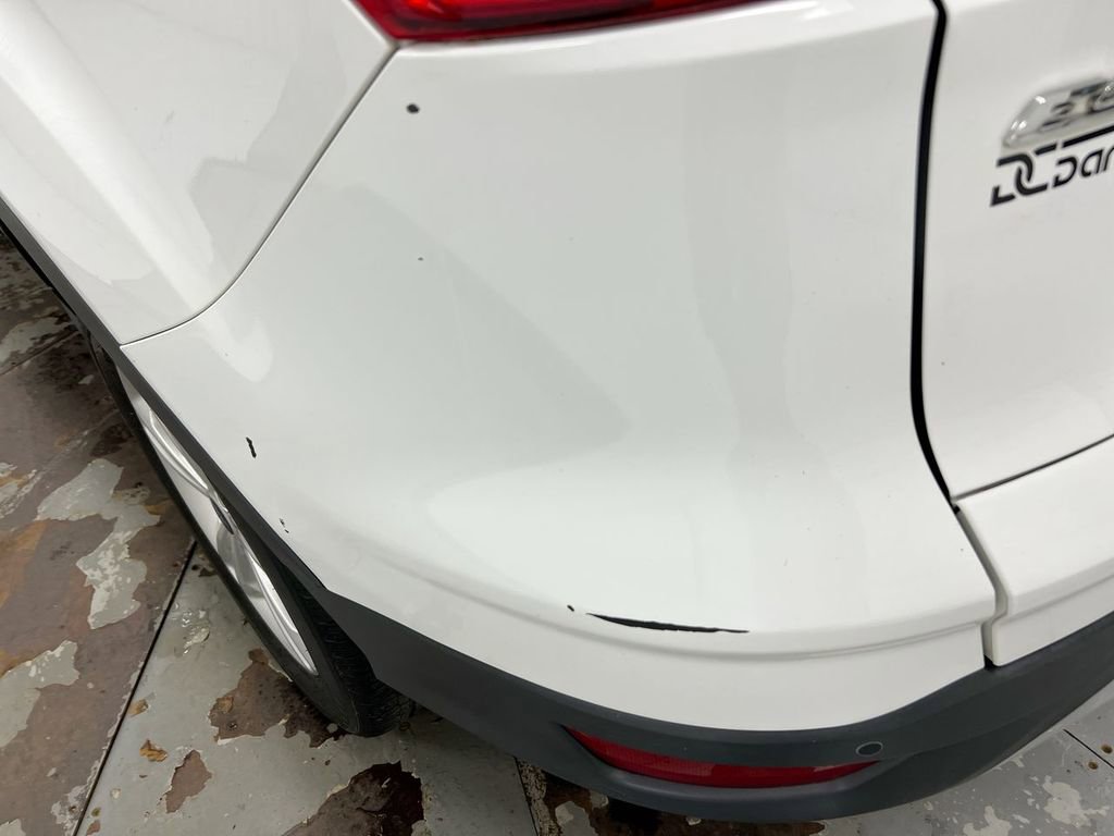 Used 2015 Ford Escape SE w/ Equipment Group 201A image 29