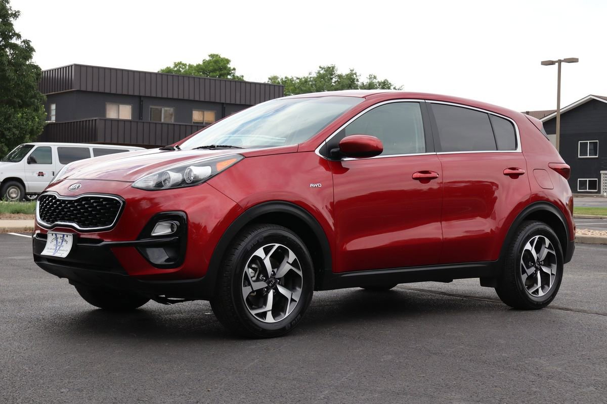 Used 2022 Kia Sportage LX image 11