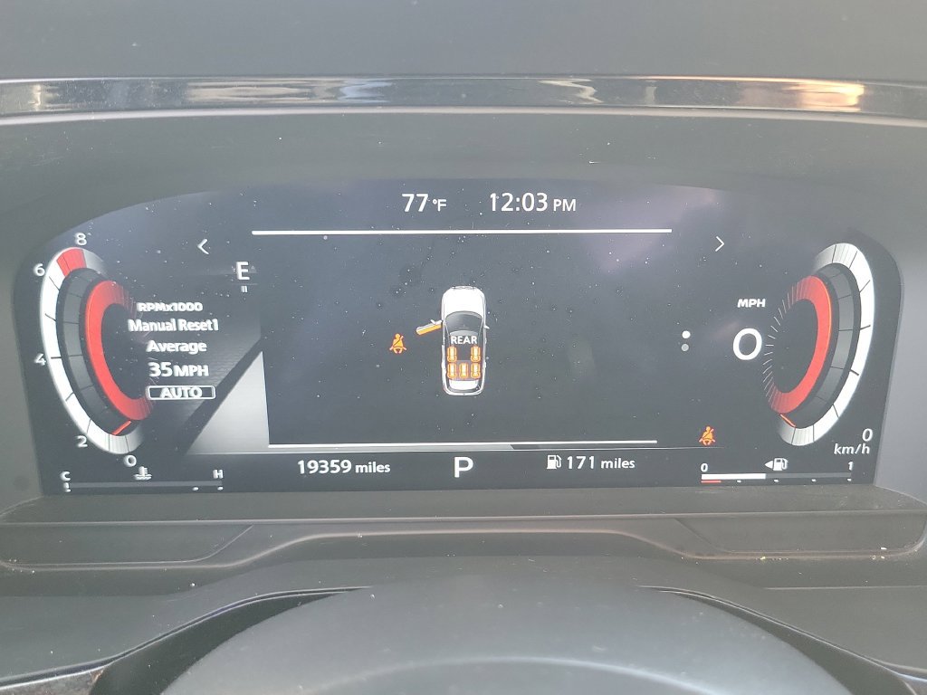Used 2025 Nissan Pathfinder Platinum w/ Lighting Package (N92) AWD/4WD image 30
