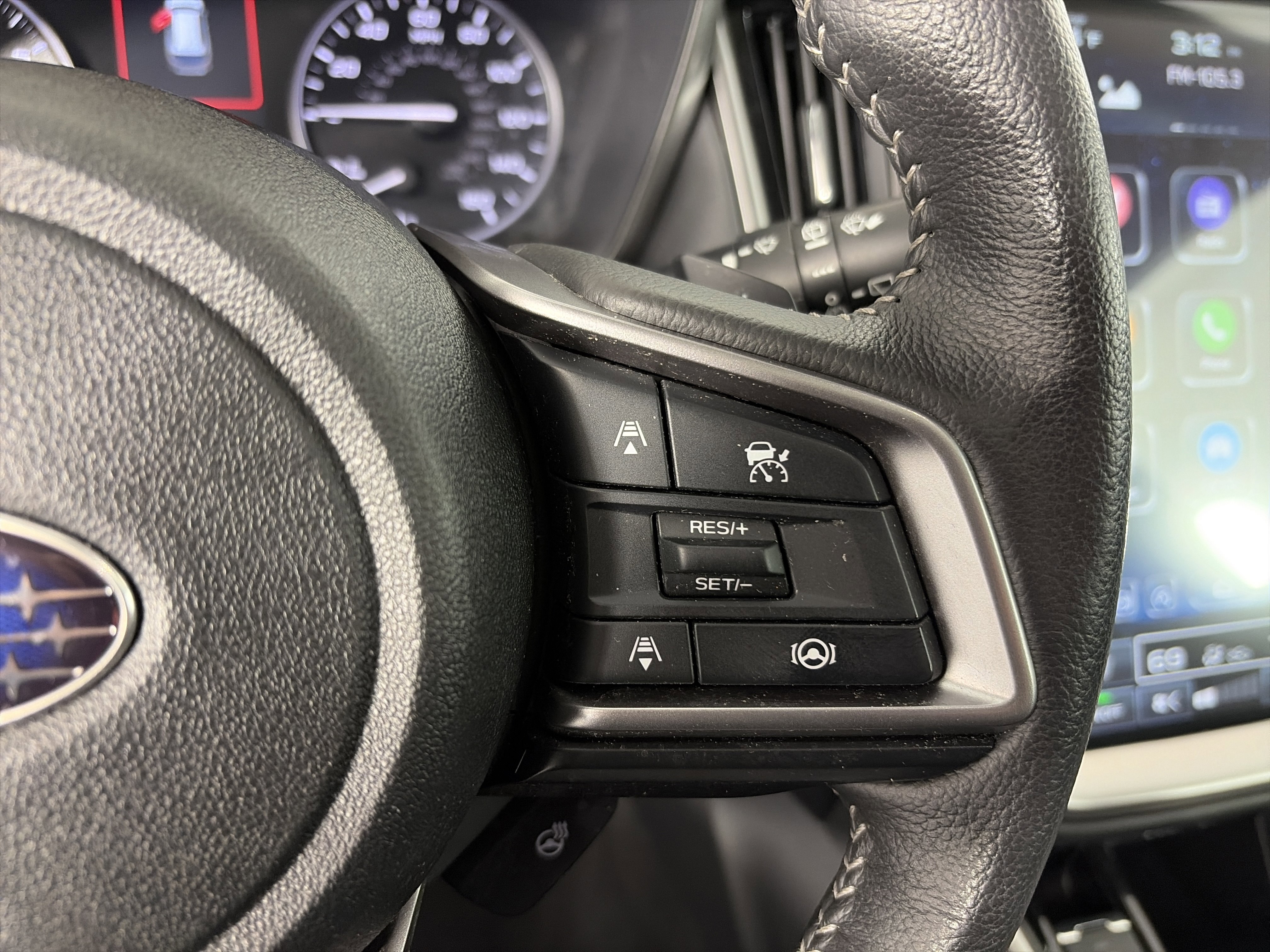 Certified 2024 Subaru Outback Limited image 33