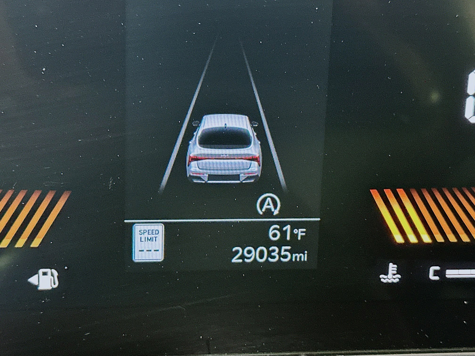 Used 2025 Kia K5 LXS image 19