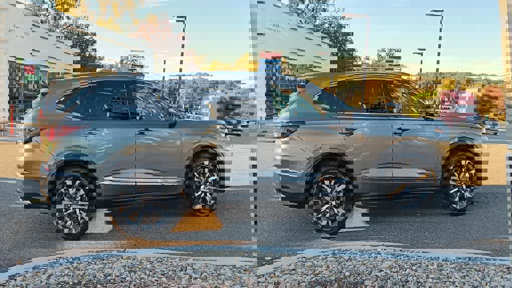 Used 2025 Acura MDX w/Technology Package image 6