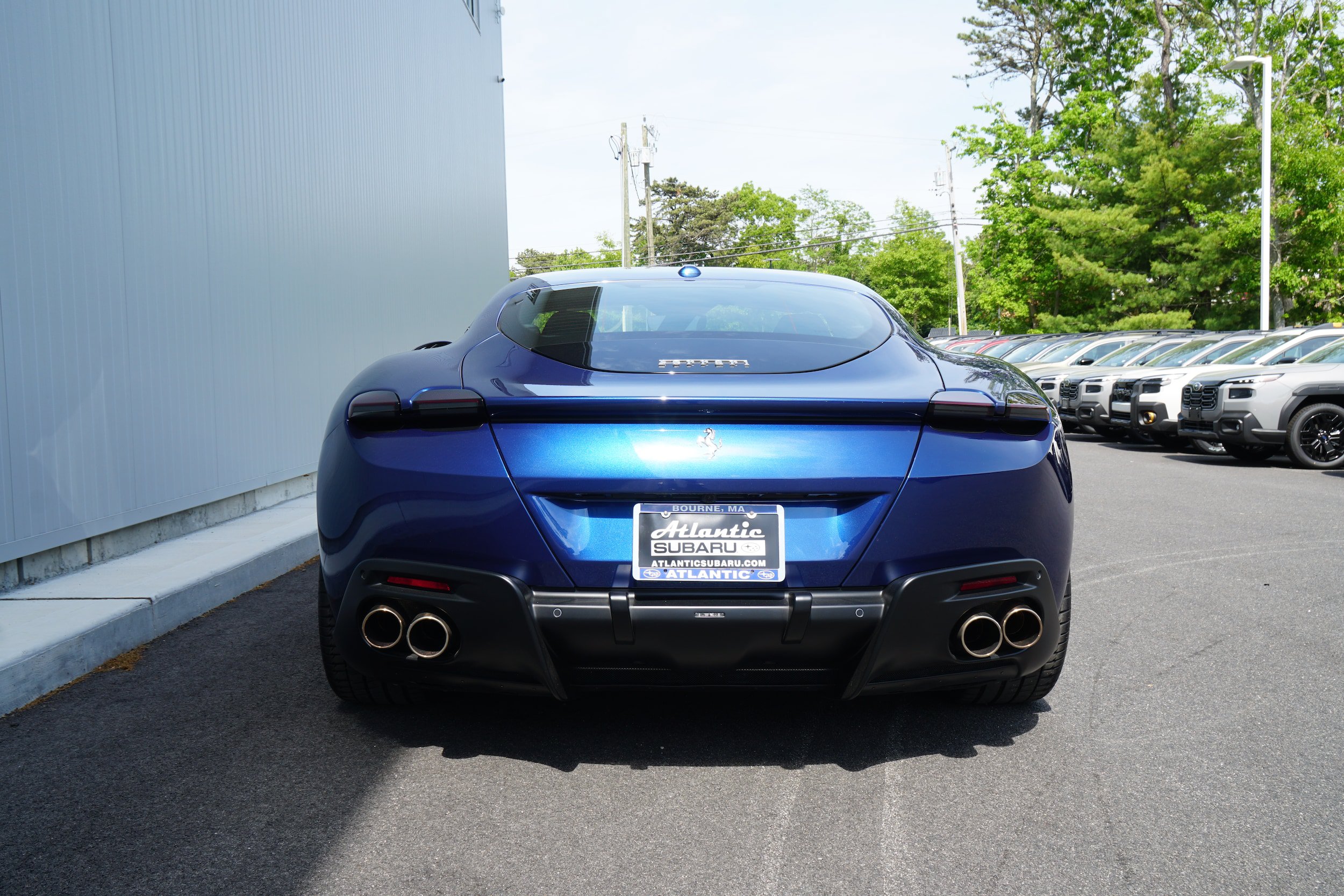 Used 2022 Ferrari Roma RWD image 8