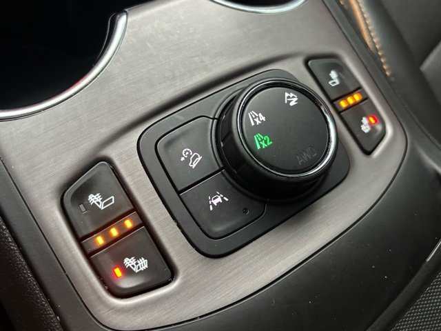 Used 2022 GMC Terrain AT4 w/ LPO, Floor Liner Package image 31