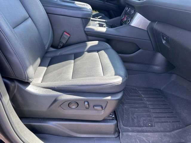 Used 2023 Chevrolet Tahoe LT w/ Luxury Package image 19