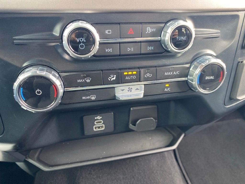 Used 2025 Ford F150 XLT w/ Equipment Group 301A Standard AWD/4WD image 44
