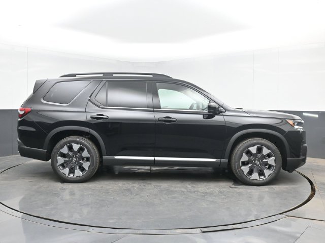 New 2026 Honda Pilot Touring image 11