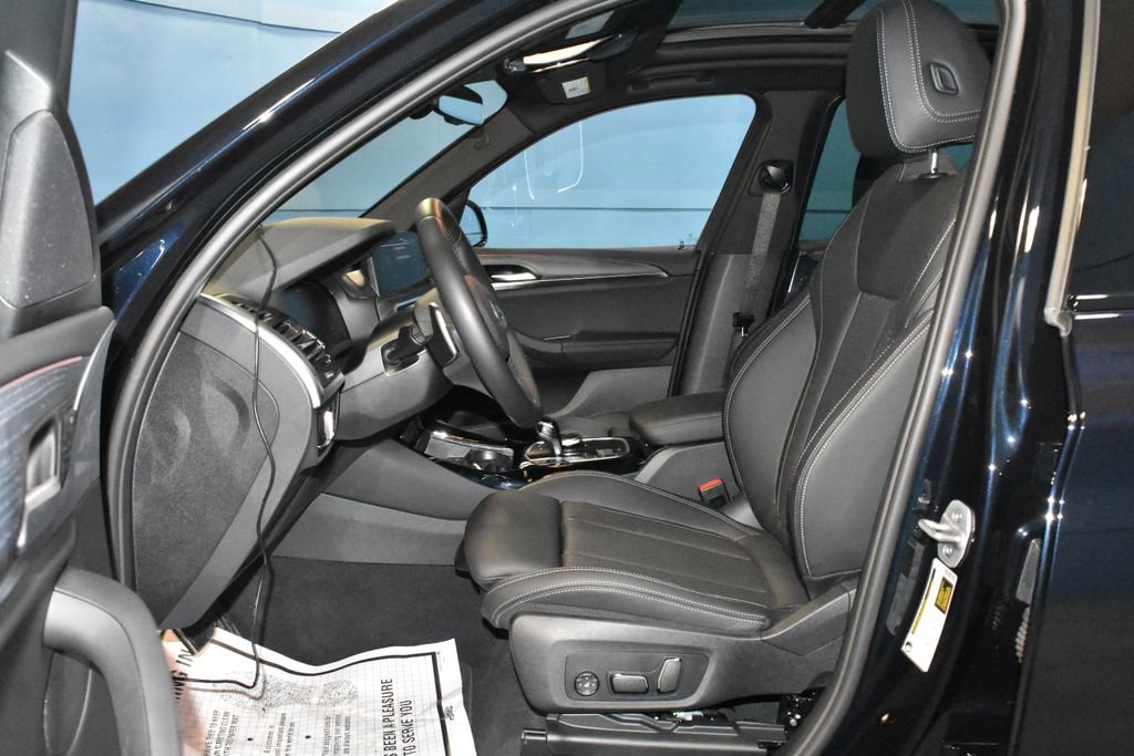 Certified 2024 BMW X3 sDrive30i w/ M Sport Package RWD image 7