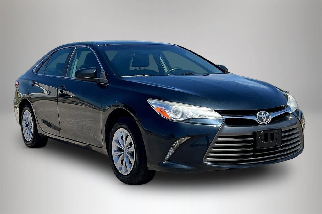 Used 2017 Toyota Camry LE