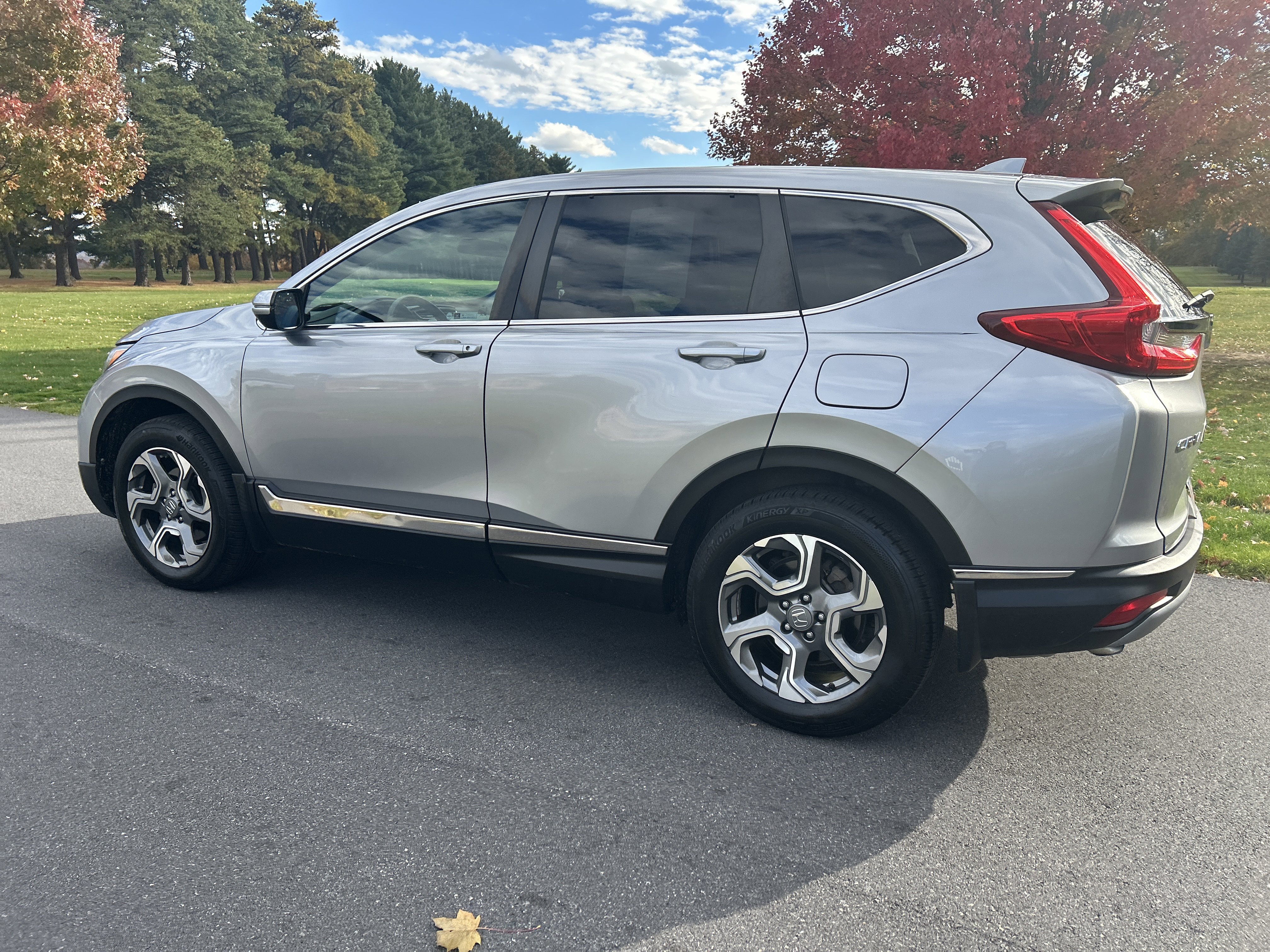 Used 2019 Honda CR-V EX image 19