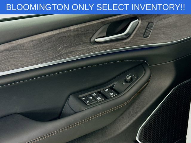 New 2025 Jeep Grand Cherokee L Overland w/ Trailer Tow Package image 18