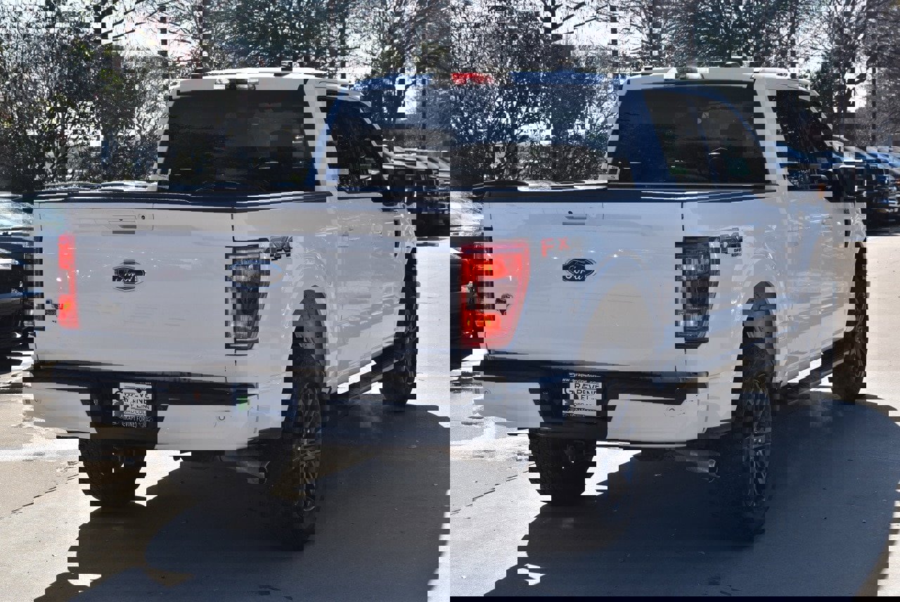 Used 2022 Ford F150 XLT w/ Equipment Group 302A High image 8