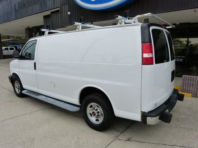 Used 2020 GMC Savana 2500 w/ Driver Convenience Package RWD image 3