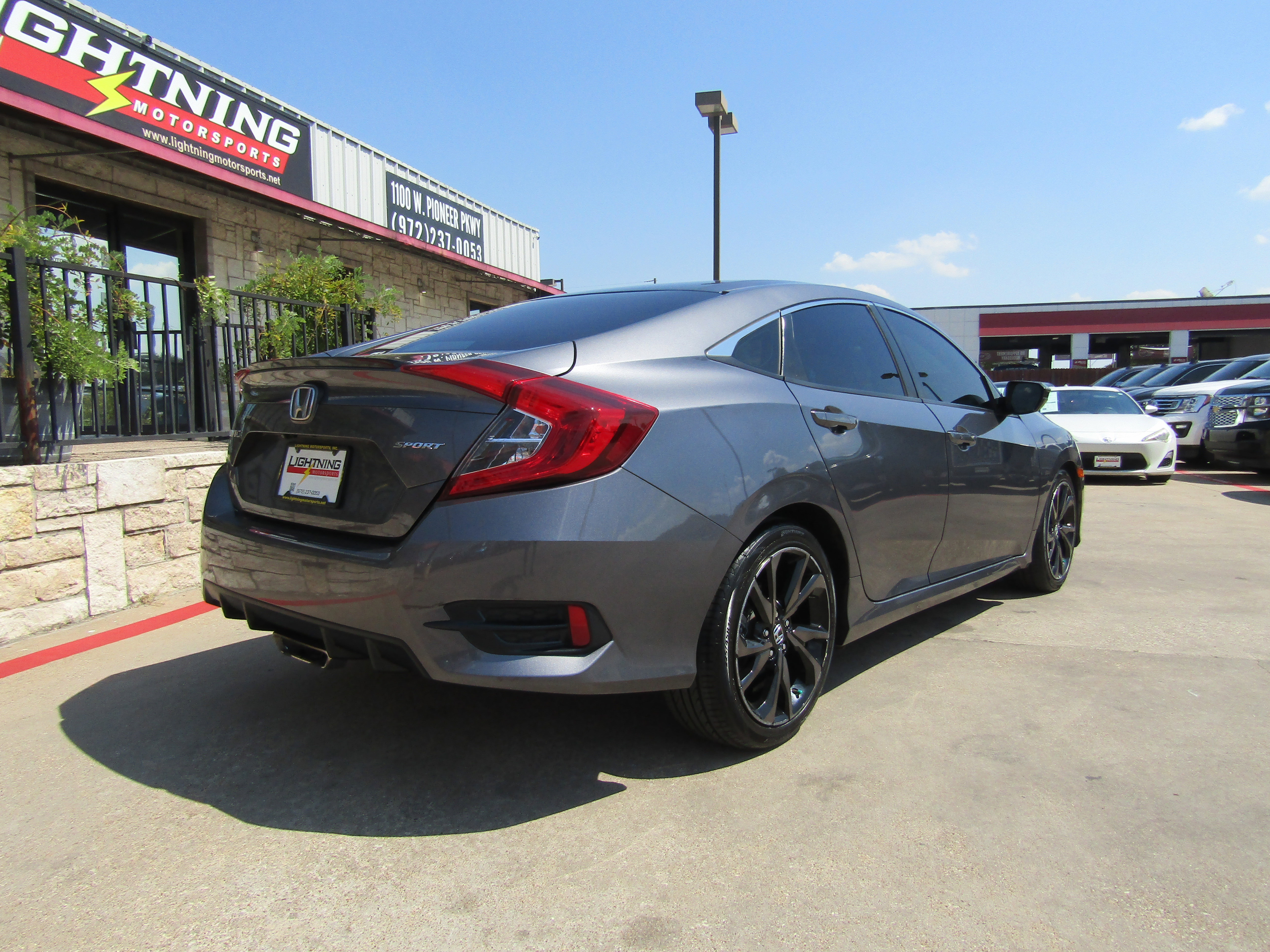 Used 2020 Honda Civic Sport image 4