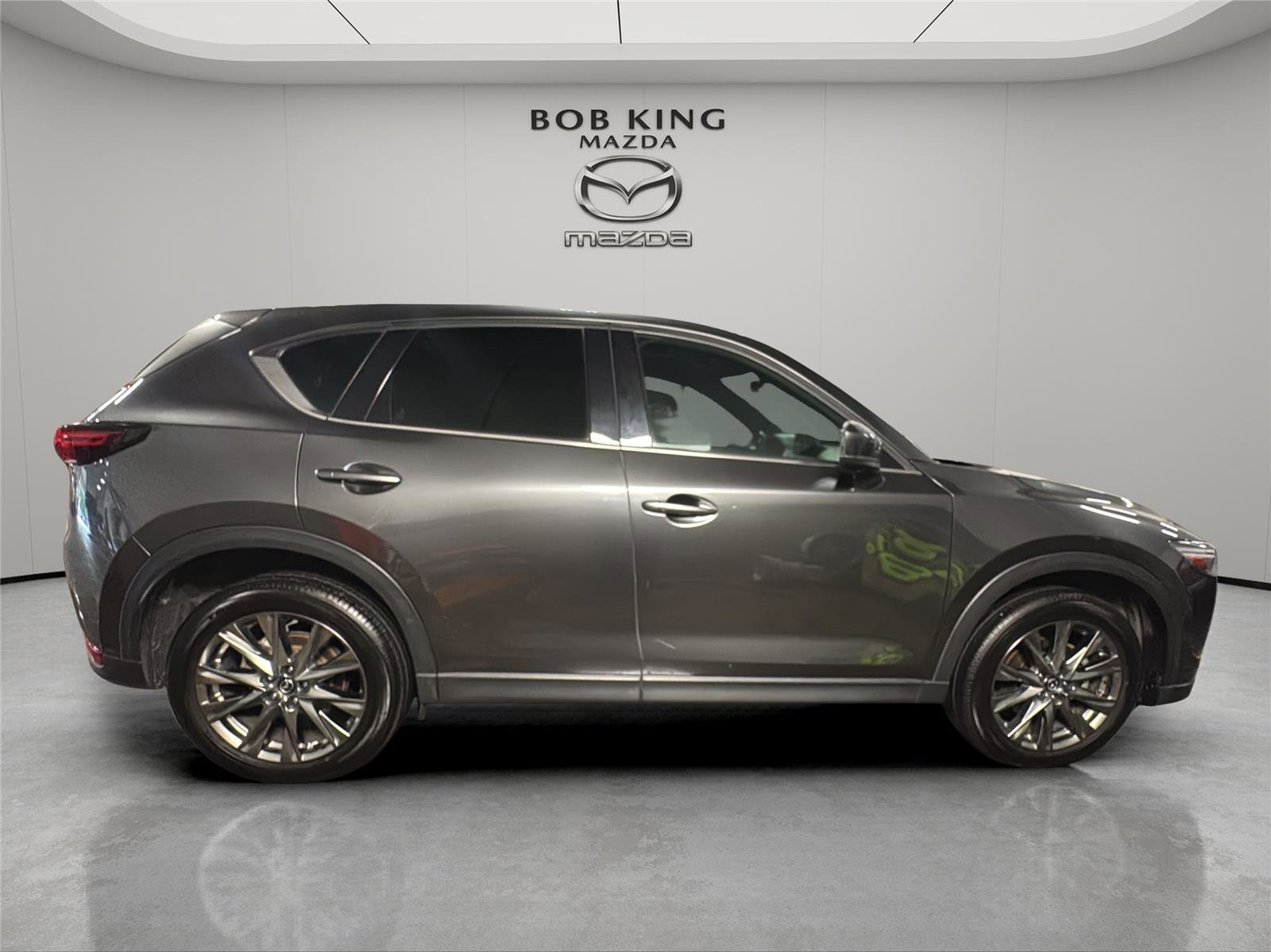 Used 2021 MAZDA CX-5 Signature image 6