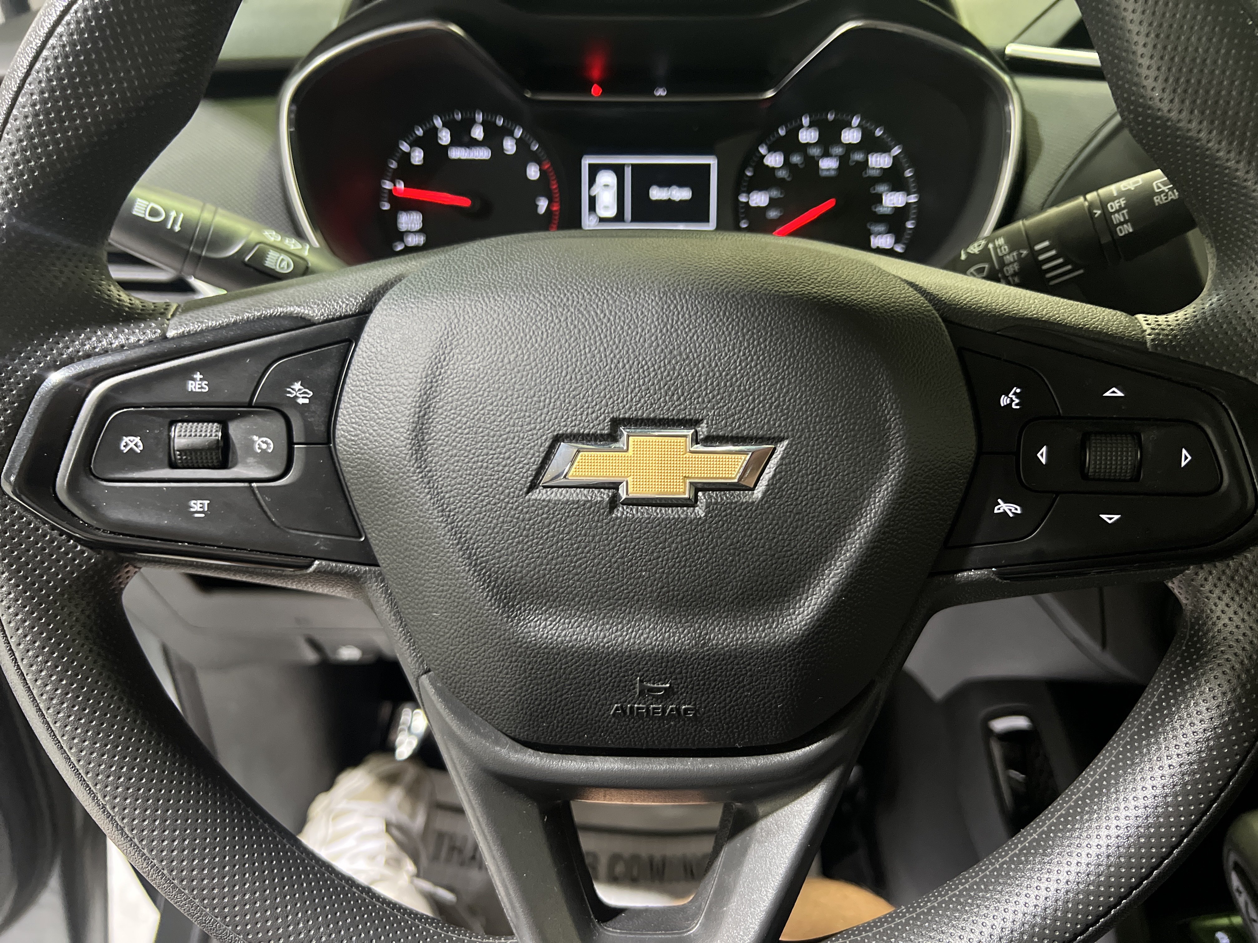 Used 2023 Chevrolet TrailBlazer LT FWD image 8