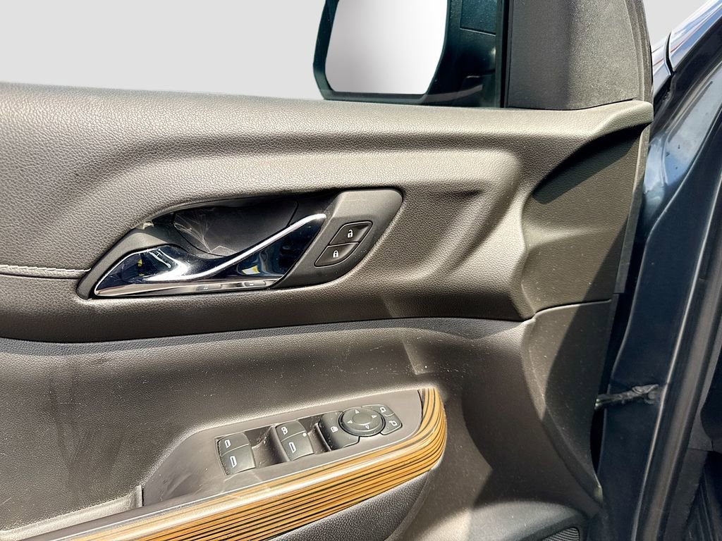 Used 2020 GMC Acadia SLE FWD image 25