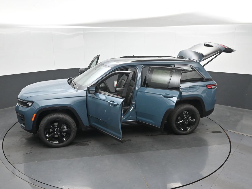New 2027 Jeep Grand Cherokee Limited AWD/4WD image 54