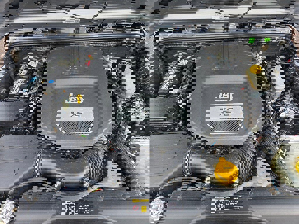 Used 2018 Jeep Wrangler Unlimited Sport w/ Connectivity Group image 25