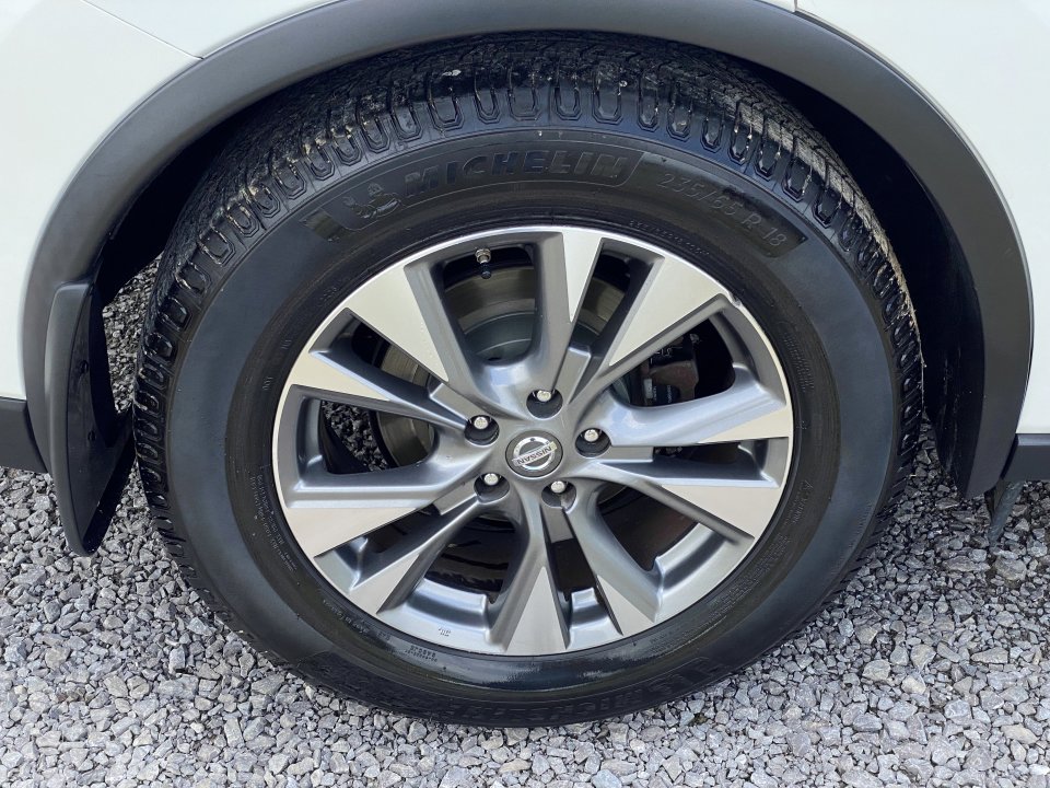 Used 2016 Nissan Murano SV FWD image 9