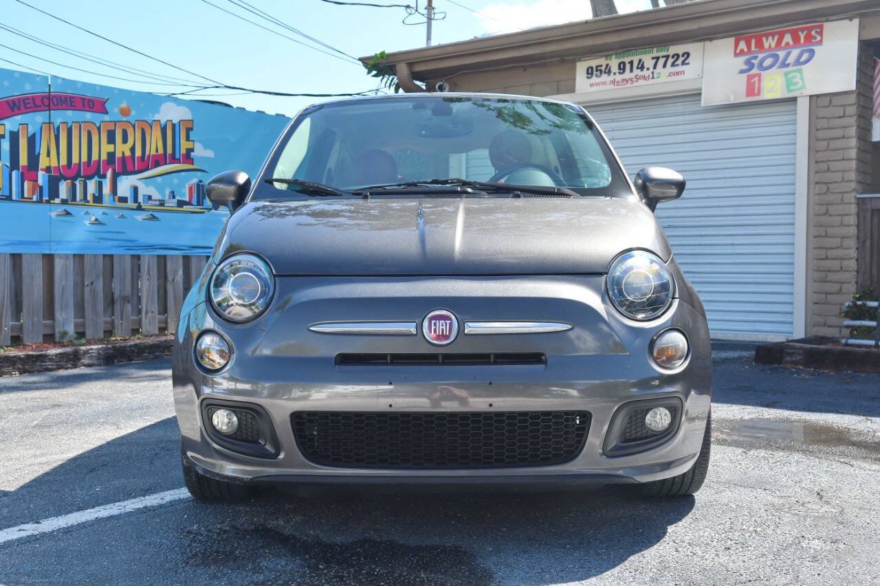 Used 2017 FIAT 500 Pop w/ Sport Appearance Package FWD image 3