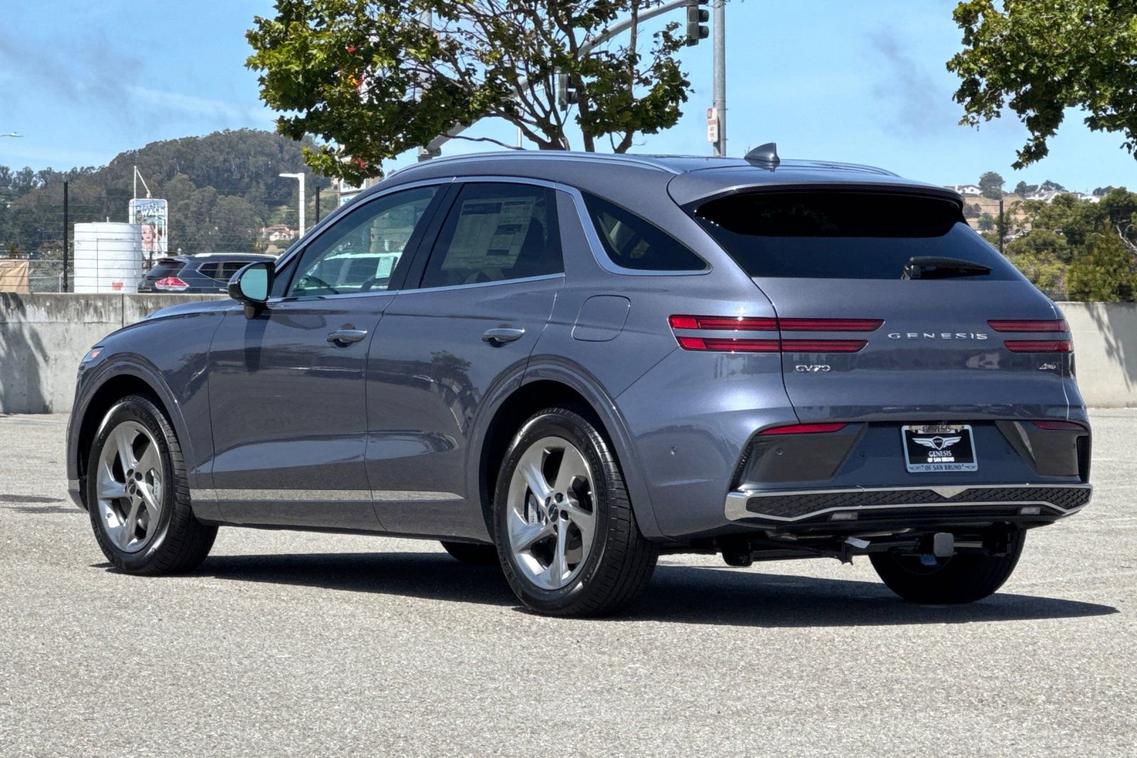 New 2026 Genesis GV70 2.5T Advanced w/ G1 Accessory Package AWD/4WD image 6