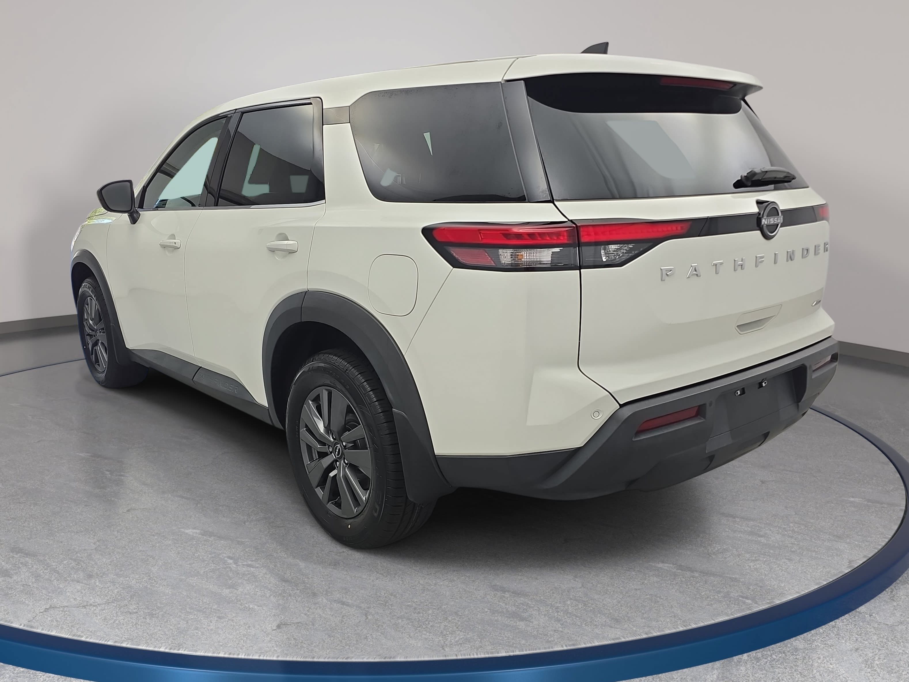 Certified 2024 Nissan Pathfinder S AWD/4WD image 7