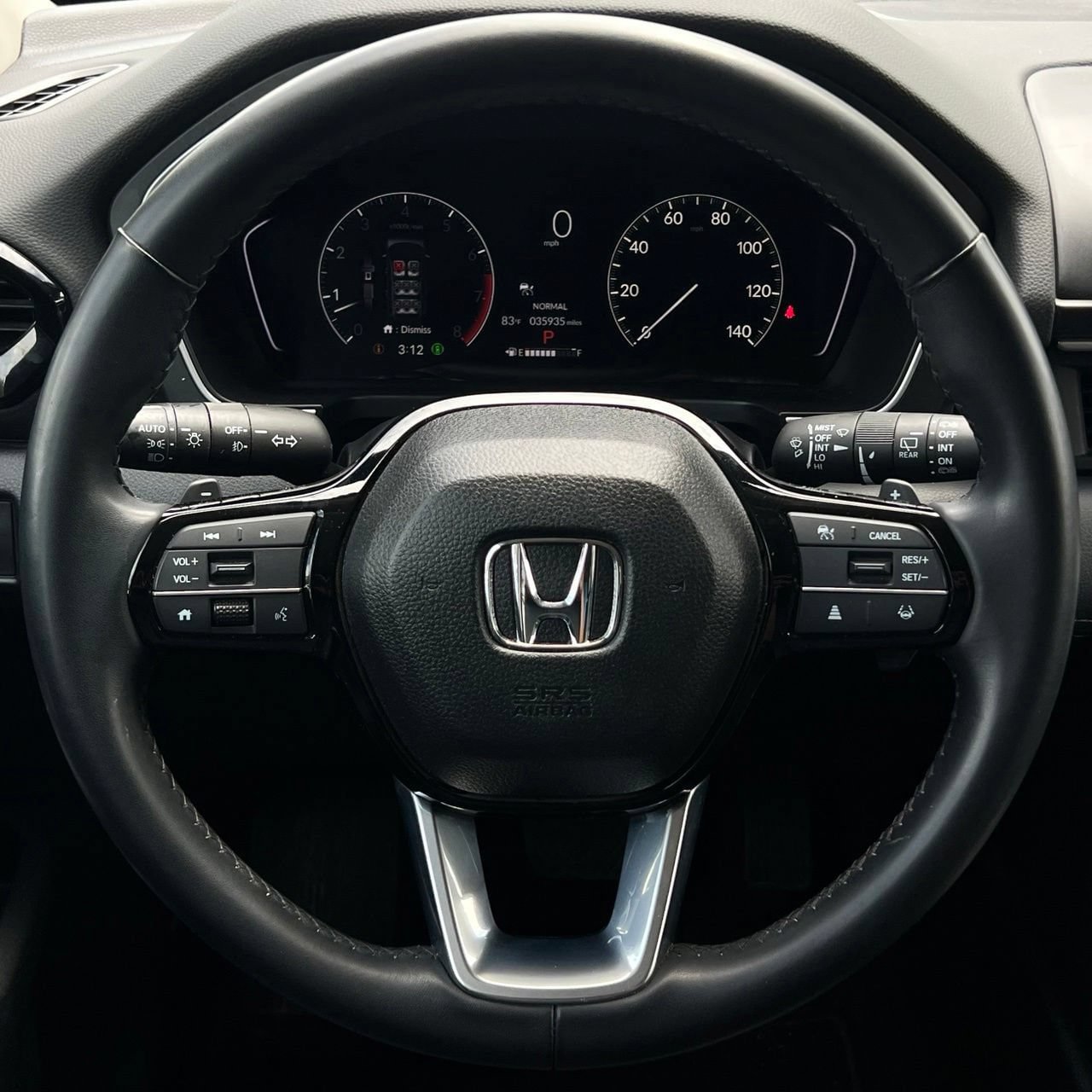 Used 2025 Honda Pilot Touring image 12