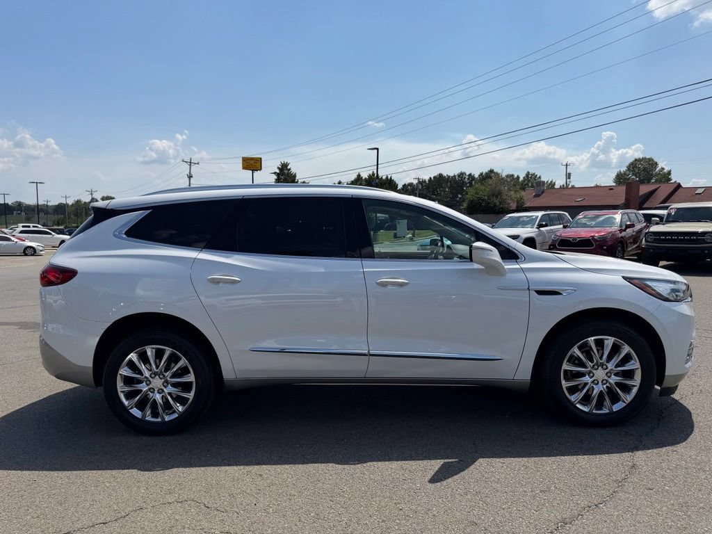 Used 2021 Buick Enclave Premium w/ Sun and Sites Package AWD/4WD image 2