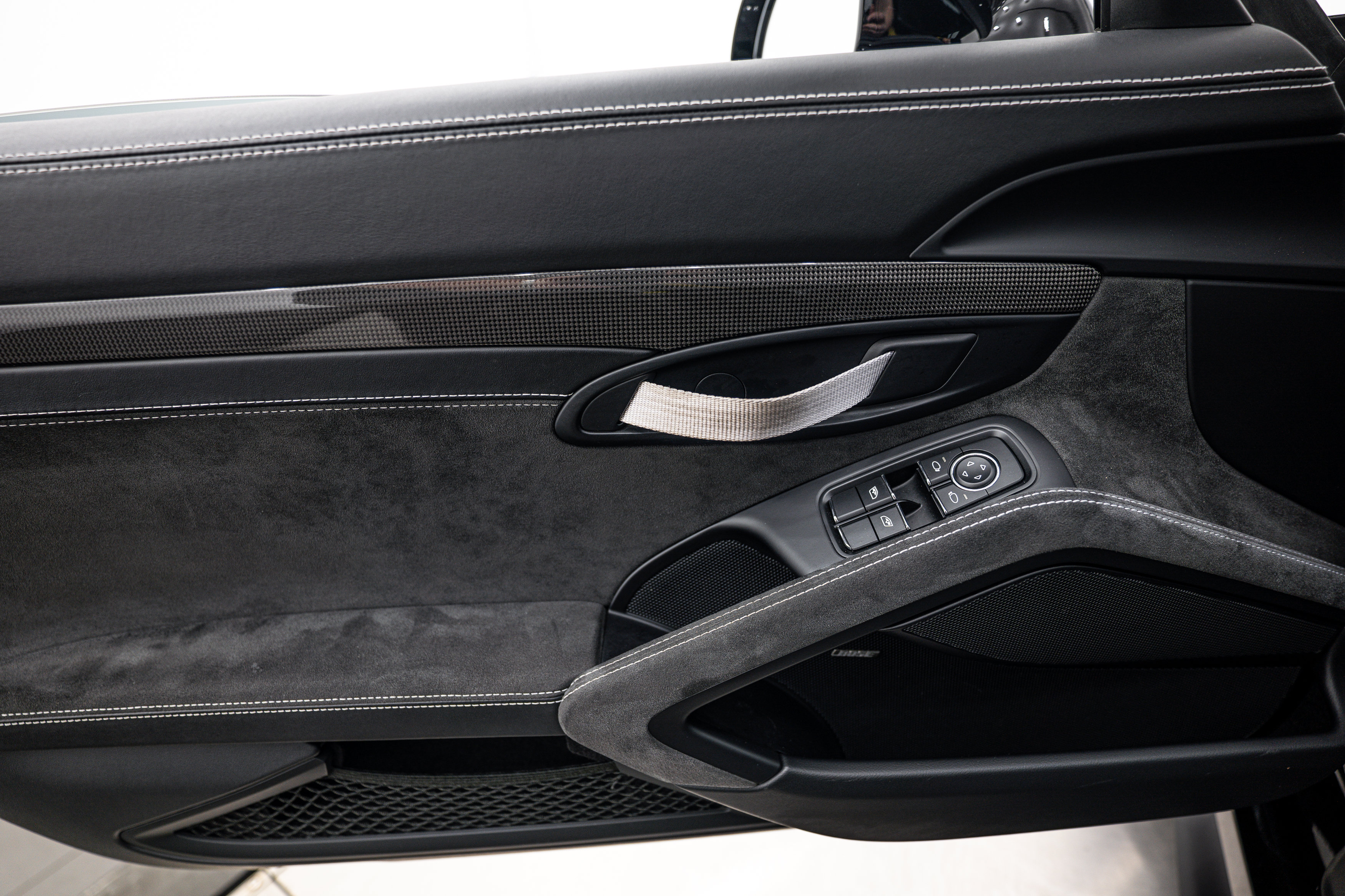 Certified 2019 Porsche 911 GT3 RS RWD image 26