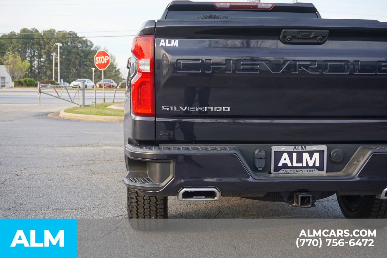 Used 2023 Chevrolet Silverado 1500 RST AWD/4WD image 17