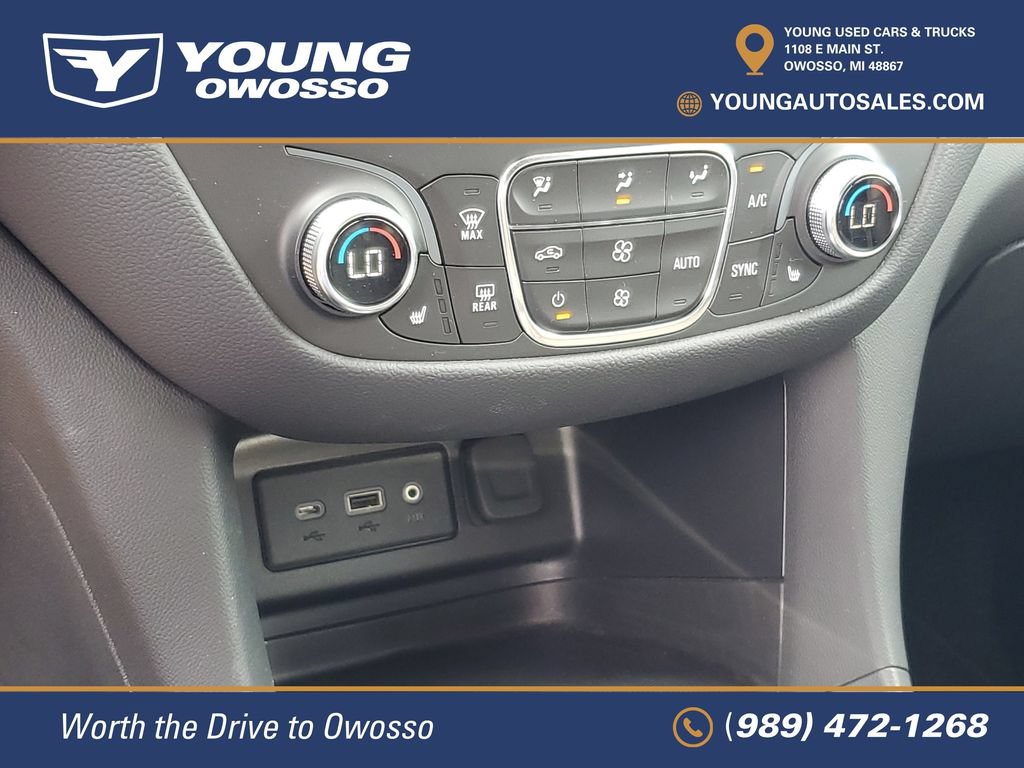 Used 2021 Chevrolet Equinox LT FWD image 19