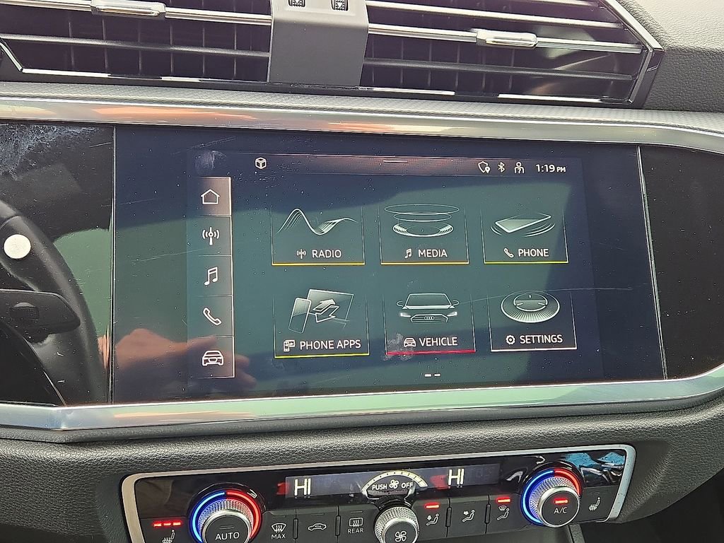 Used 2022 Audi Q3 2.0T Premium image 26