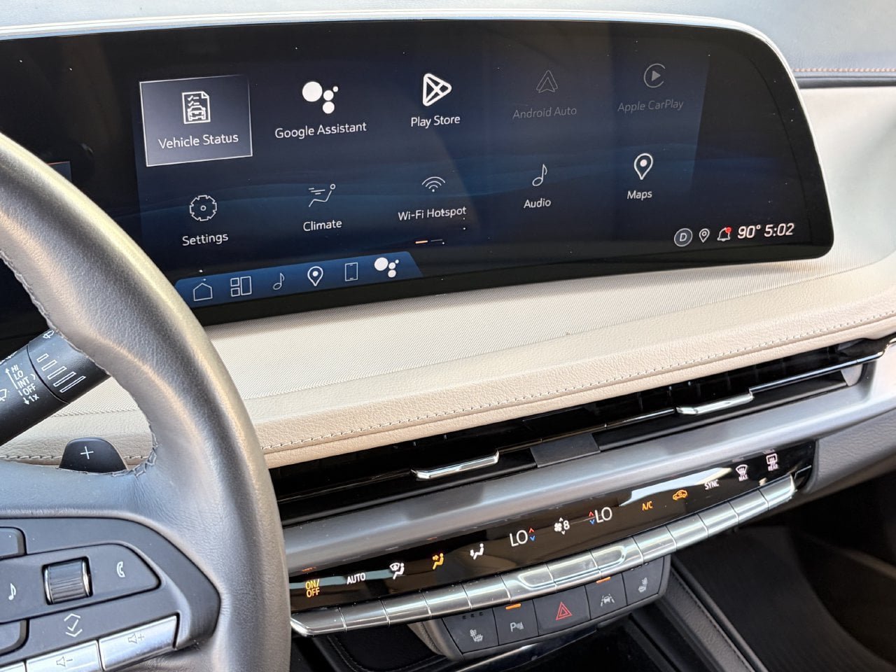 Certified 2024 Cadillac XT4 Luxury w/ Cold Weather Package FWD image 27