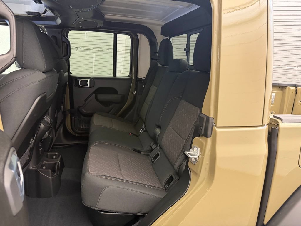 New 2026 Jeep Gladiator Mojave AWD/4WD image 15