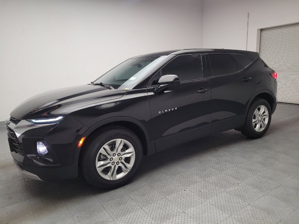 Used 2021 Chevrolet Blazer LT FWD image 2