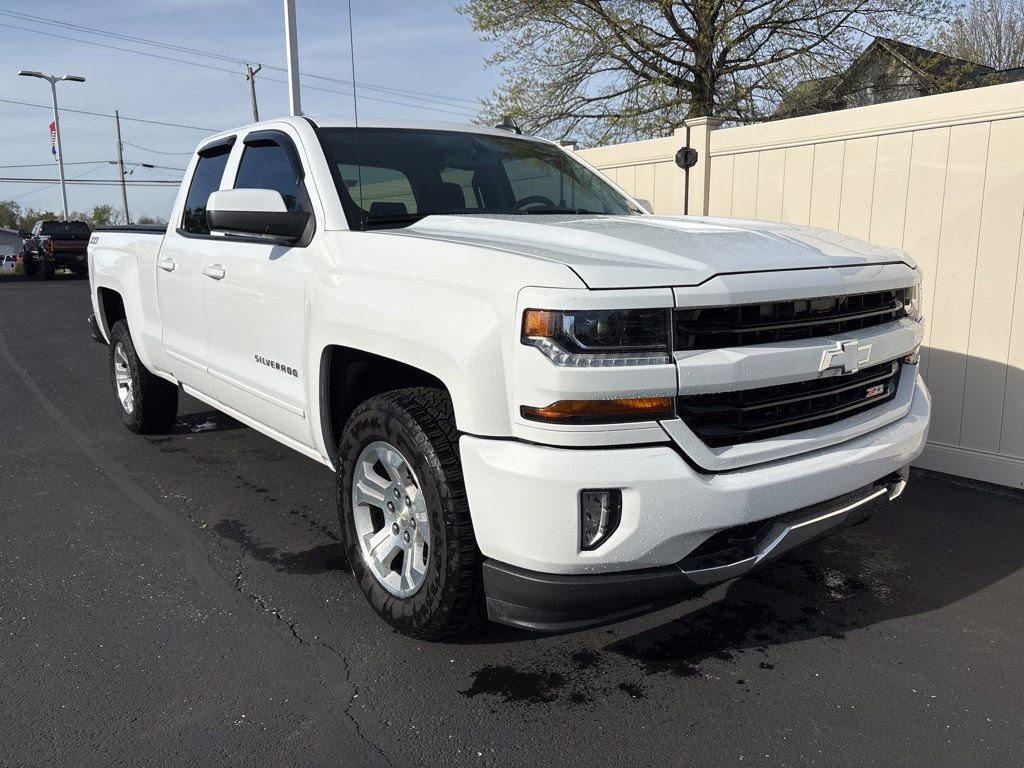 Used 2017 Chevrolet Silverado 1500 LT w/ All Star Edition AWD/4WD image 2