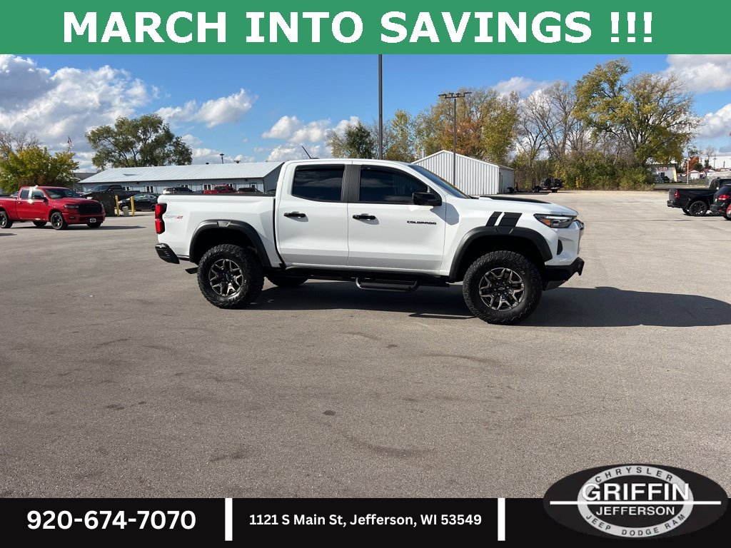 Used 2023 Chevrolet Colorado ZR2 w/ ZR2 Convenience Package III image 10