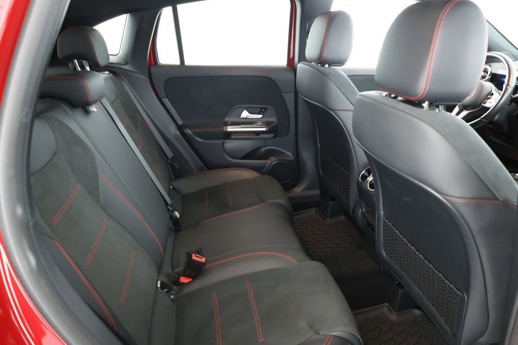 Used 2022 Mercedes-Benz GLA 250 4MATIC image 20