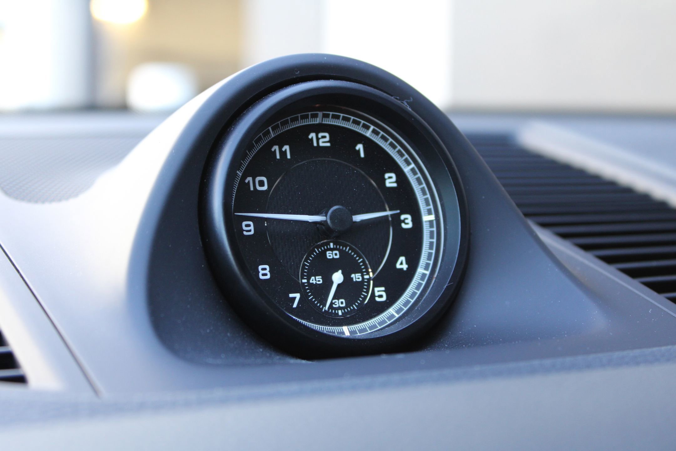 Certified 2023 Porsche Macan S image 22