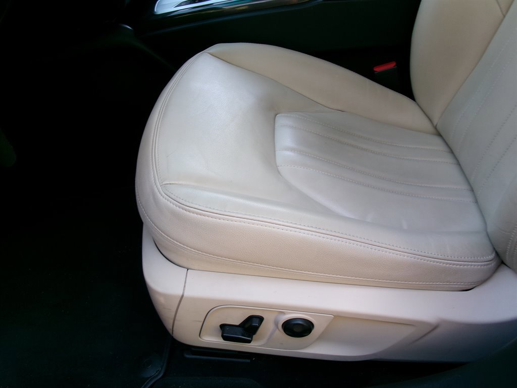 Used 2016 Maserati Ghibli RWD image 12