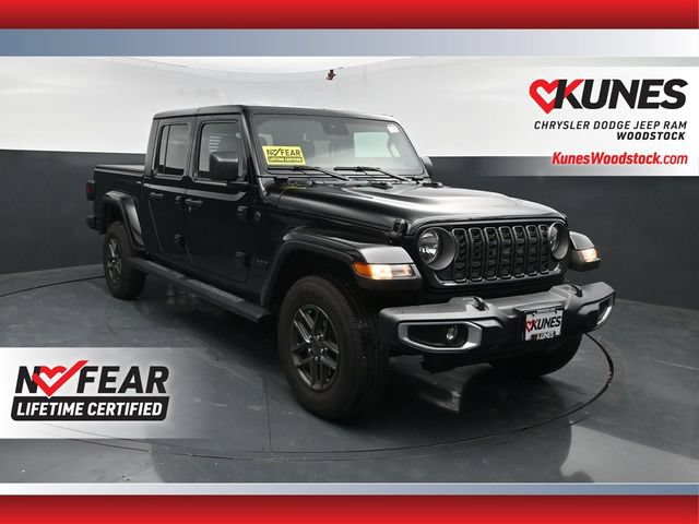 Used 2024 Jeep Gladiator Sport AWD/4WD image 1