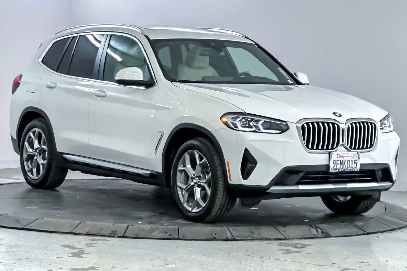 Used 2023 BMW X3 xDrive30i w/ Premium Package image 9