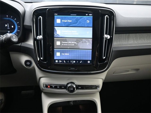 Used 2023 Volvo XC40 B5 Plus w/ Driver Assist Package image 12