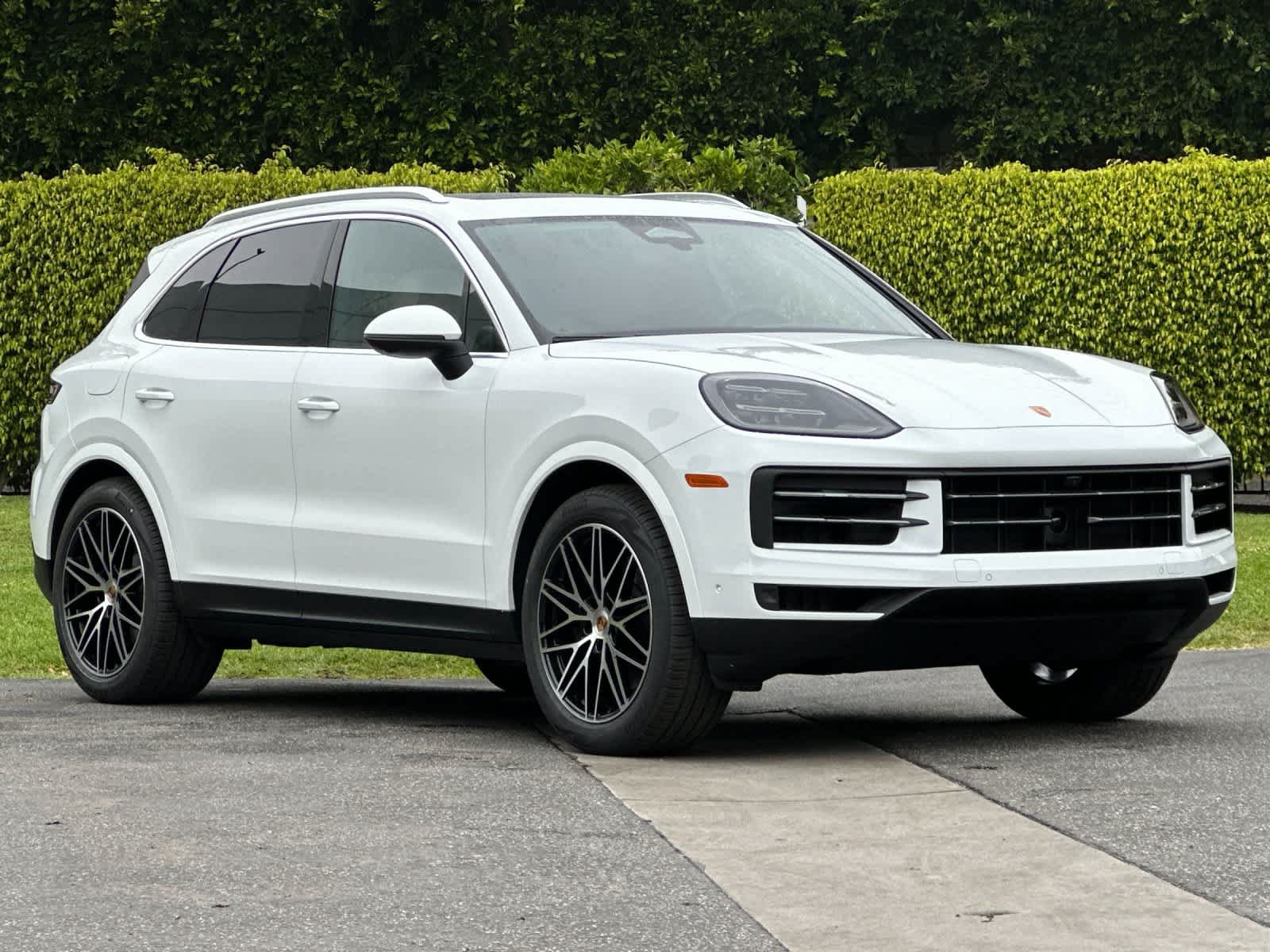 New 2026 Porsche Cayenne AWD/4WD image 10