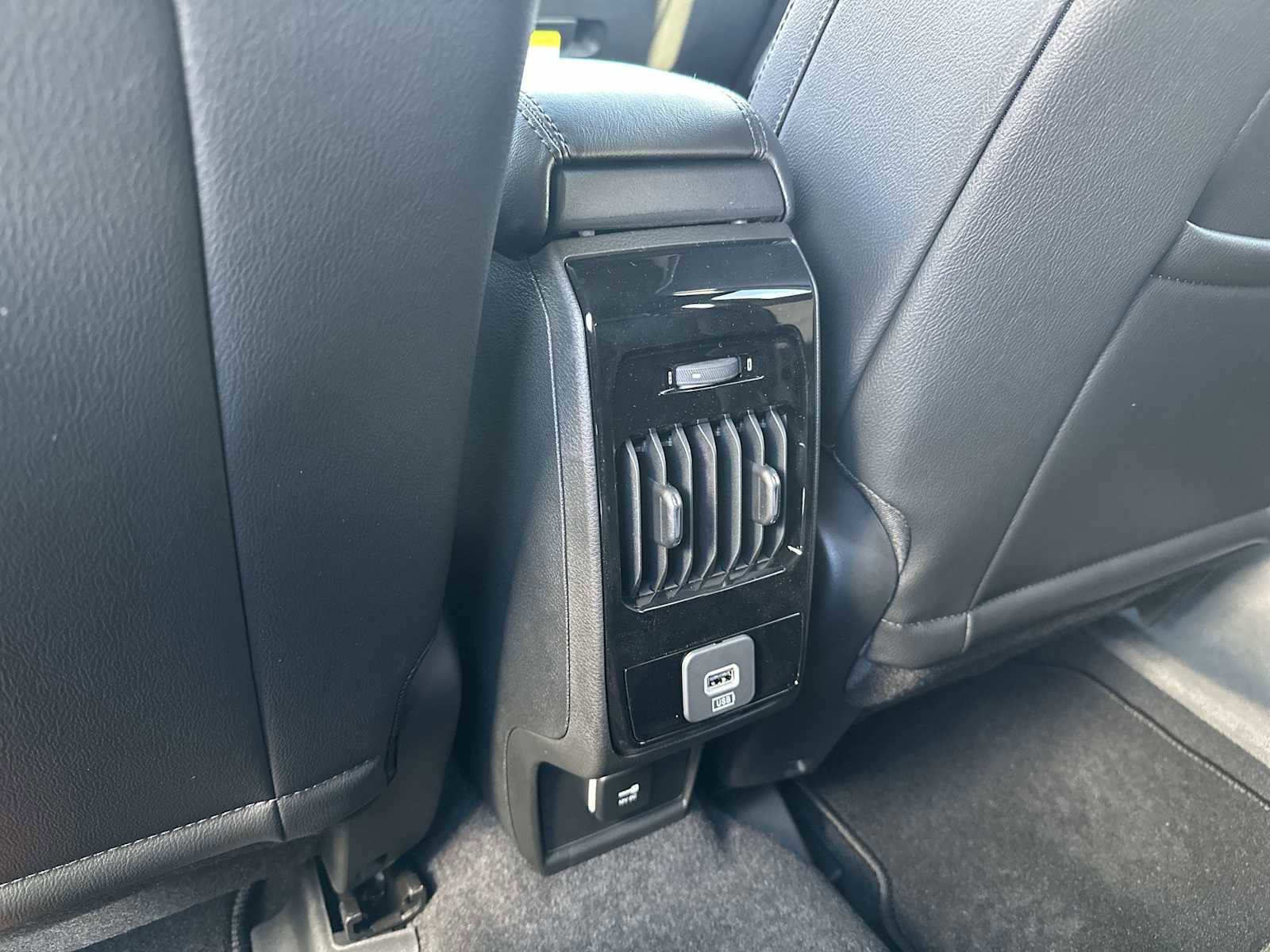 New 2026 Jeep Compass Latitude image 20