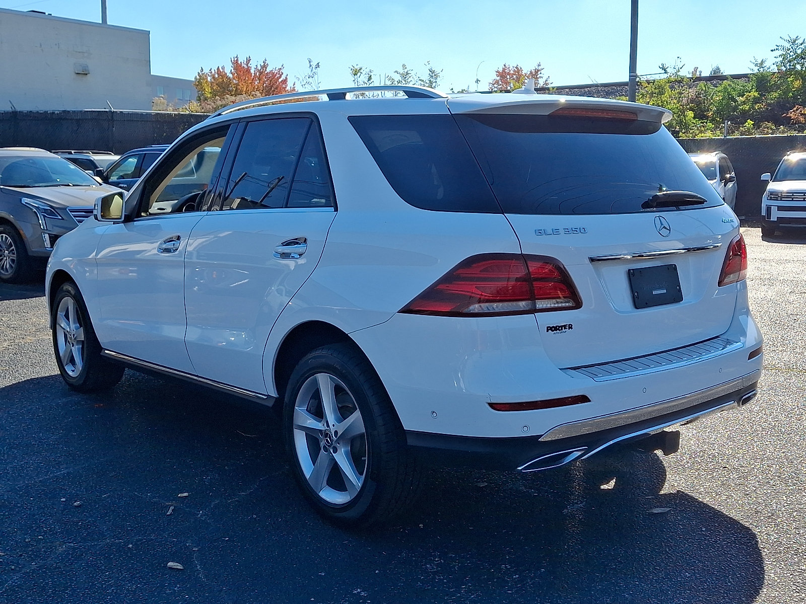 Used 2018 Mercedes-Benz GLE 350 4MATIC image 4